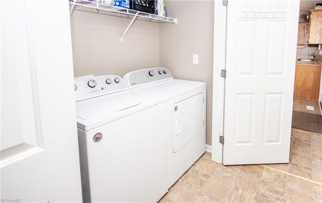 112 Chimney Ridge Lane, Statesville, NC 28625