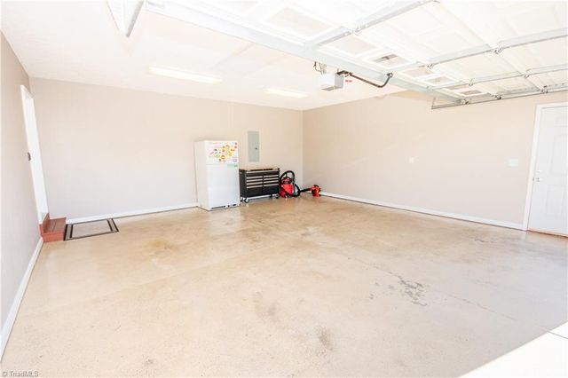 112 Chimney Ridge Lane, Statesville, NC 28625