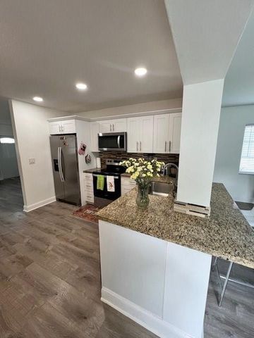 7110 NW 72nd Street, Tamarac, FL 33321