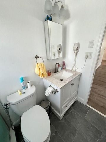 7110 NW 72nd Street, Tamarac, FL 33321