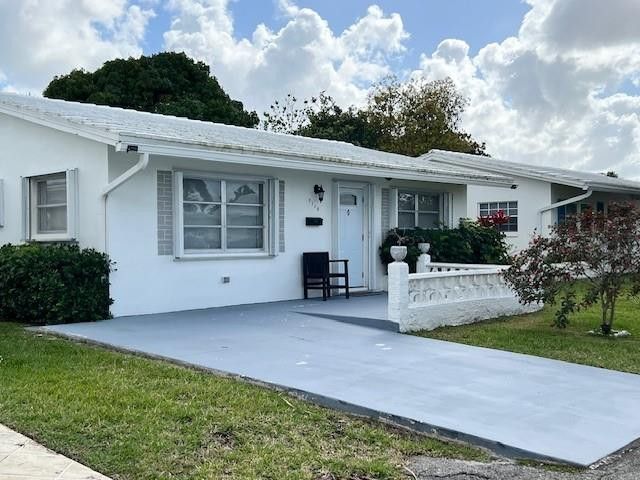 7110 NW 72nd Street, Tamarac, FL 33321
