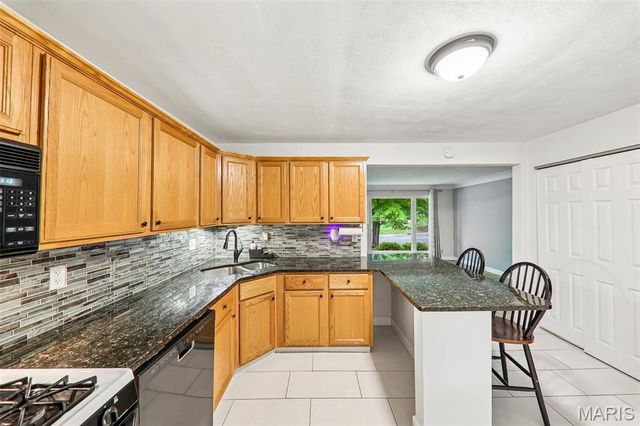 39 Mark Drive, Fairview Heights, IL 62208