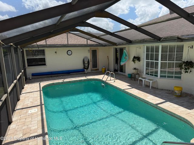 10381 Sandtrap Drive, Spring Hill, FL 34608