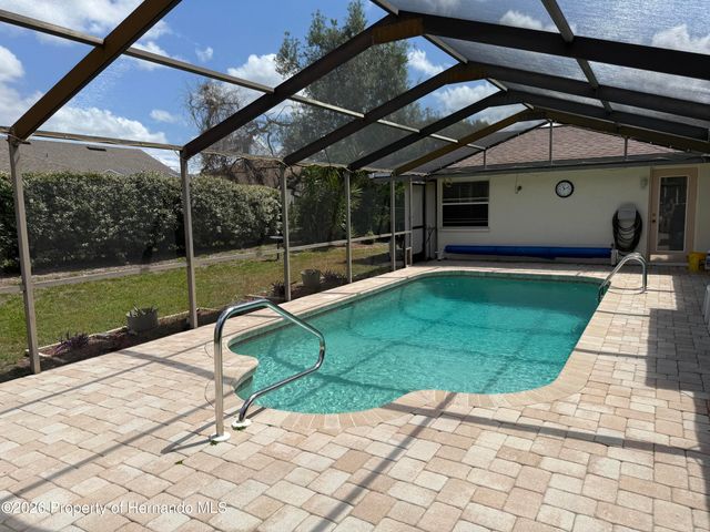10381 Sandtrap Drive, Spring Hill, FL 34608