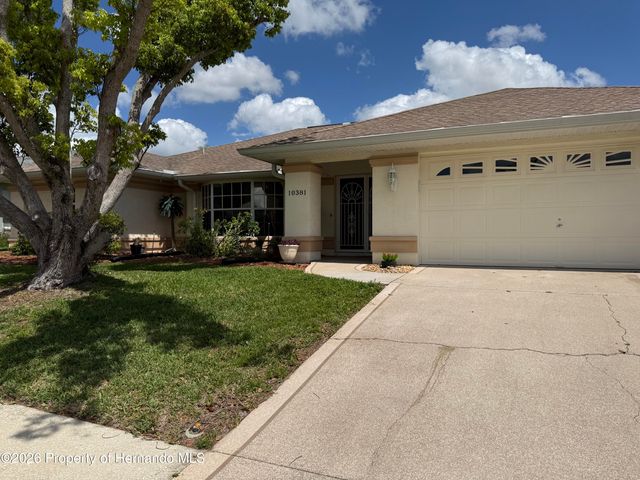 10381 Sandtrap Drive, Spring Hill, FL 34608