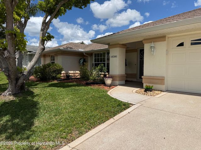 10381 Sandtrap Drive, Spring Hill, FL 34608