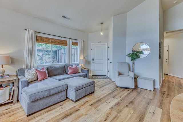 18209 Stonegate Court, Salinas, CA 93908