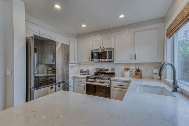 18209 Stonegate Court, Salinas, CA 93908