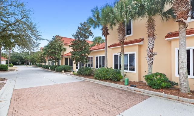 39 Captiva Circle 39, Destin, FL 32550