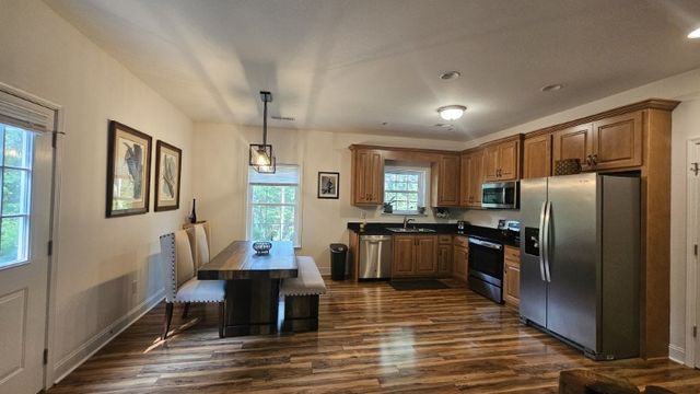 80 Jebs Ct, Ellijay, GA 30540