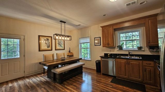 80 Jebs Ct, Ellijay, GA 30540