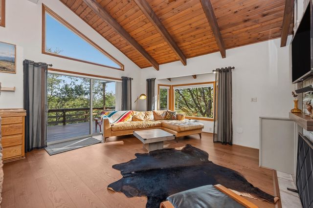 1260 Canyon View Ct, Arnold, CA 95223