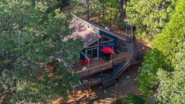 1260 Canyon View Ct, Arnold, CA 95223