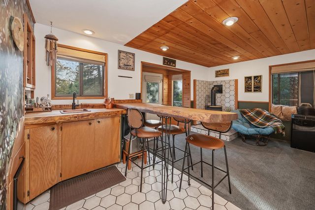 1260 Canyon View Ct, Arnold, CA 95223