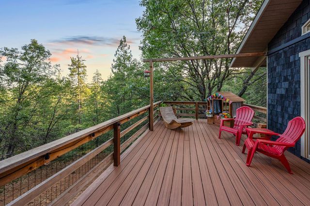 1260 Canyon View Ct, Arnold, CA 95223