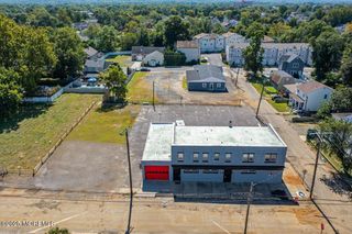 142 2nd Street, Keyport, NJ 07735