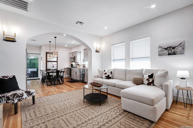 324 Hammond, San Antonio, TX 78210