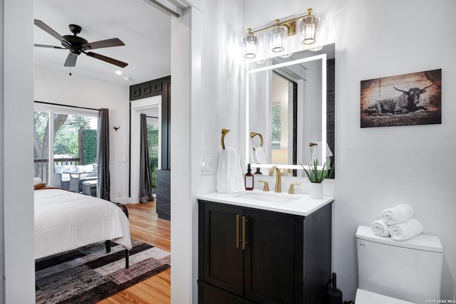 324 Hammond, San Antonio, TX 78210