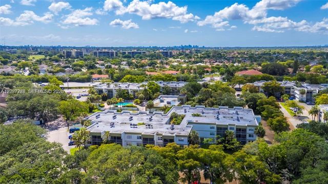 4235 N University Dr 115, Sunrise, FL 33351
