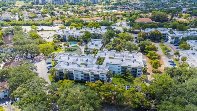 4235 N University Dr 115, Sunrise, FL 33351
