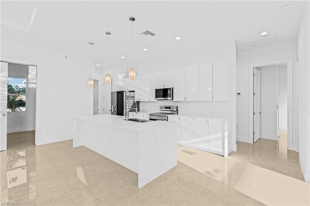 821 NW 37th PL, Cape Coral, FL 33993