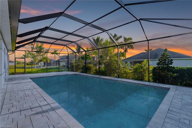 821 NW 37th PL, Cape Coral, FL 33993