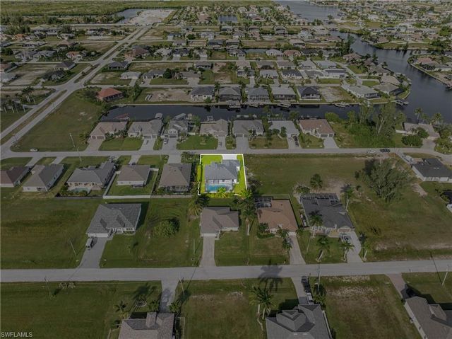 821 NW 37th PL, Cape Coral, FL 33993