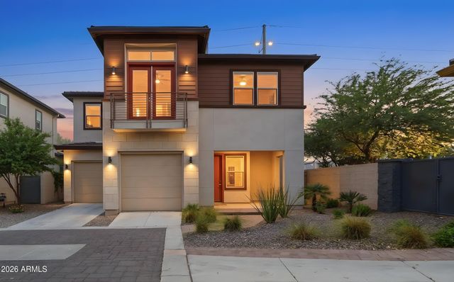 1555 E OCOTILLO Road 20, Phoenix, AZ 85014