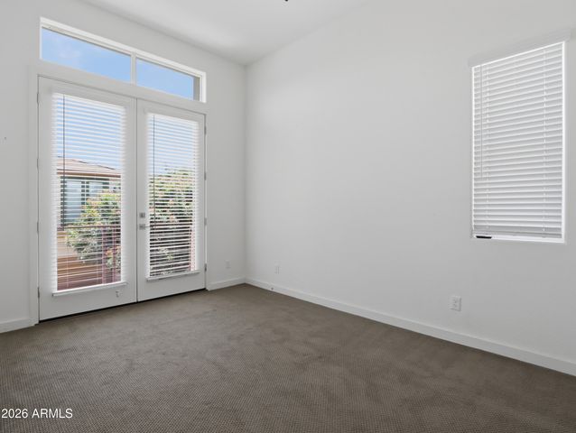 1555 E OCOTILLO Road 20, Phoenix, AZ 85014