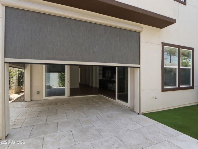 1555 E OCOTILLO Road 20, Phoenix, AZ 85014