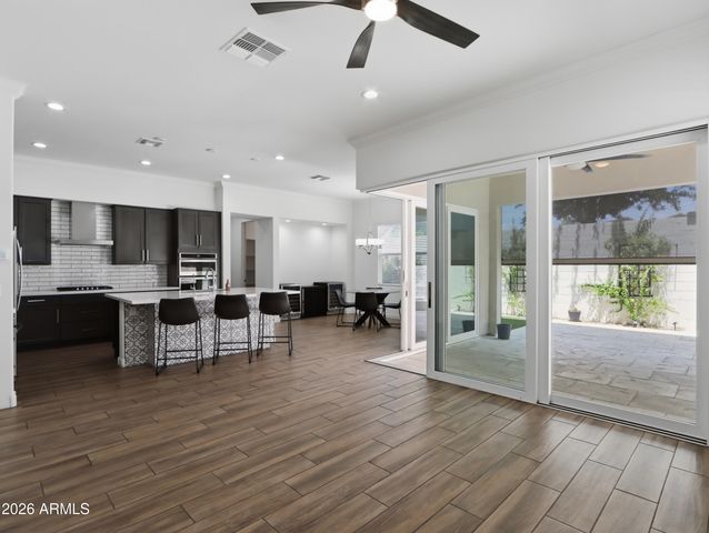 1555 E OCOTILLO Road 20, Phoenix, AZ 85014
