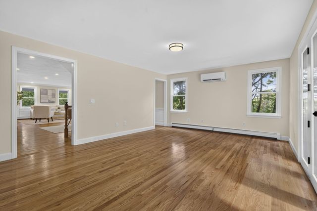 3 Hill Wood Way, East Sandwich, MA 02537