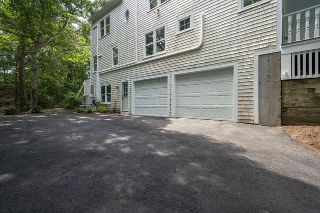 3 Hill Wood Way, East Sandwich, MA 02537