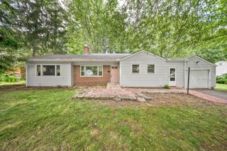 134 Sunset Street, Windsor Locks, CT 06096