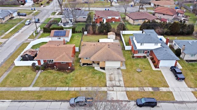 32629 Dover Avenue, Warren, MI 48088