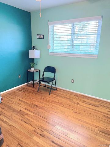 32629 Dover Avenue, Warren, MI 48088