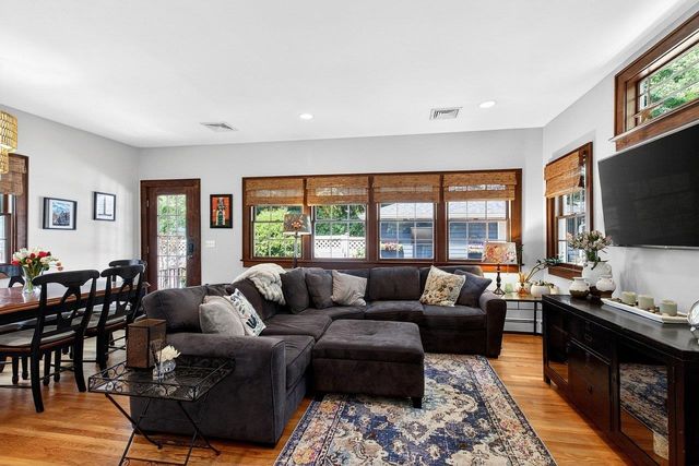 158 VREELAND AVE, Rutherford, NJ 07070