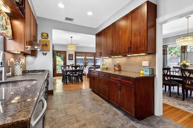 158 VREELAND AVE, Rutherford, NJ 07070