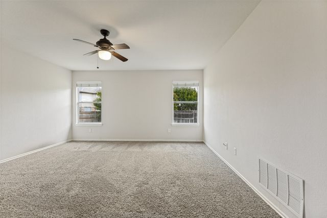 556 Winbridge Lane, Fort Worth, TX 76052