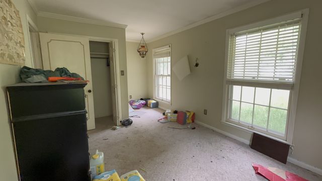 1229 N 1st St, Westmoreland, TN 37186