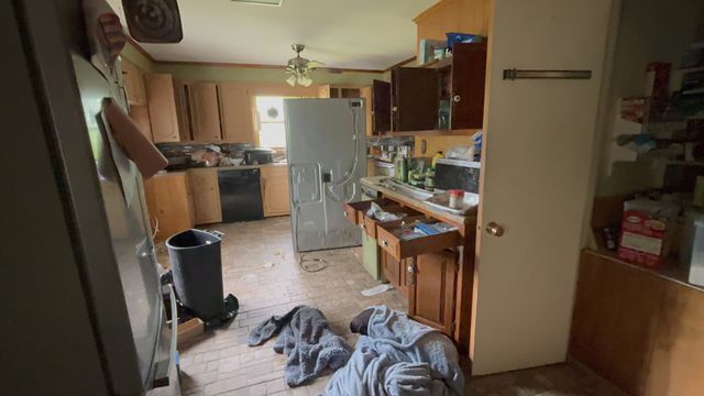 1229 N 1st St, Westmoreland, TN 37186