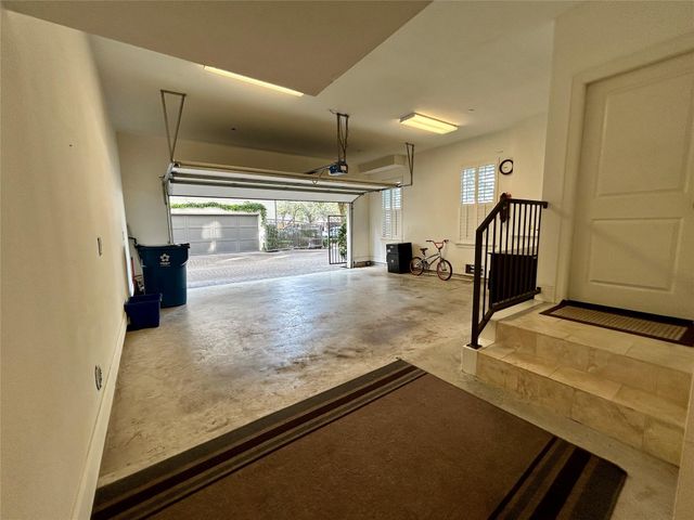 4031 Bellefontaine Street 101, Houston, TX 77025