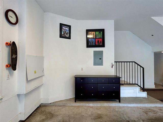 4031 Bellefontaine Street 101, Houston, TX 77025