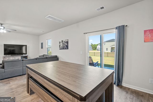 102 Hydrangea Way, Bloomingdale, GA 31302