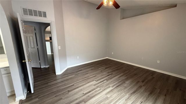 2210 NICOLLETT WAY, Leesburg, FL 34748
