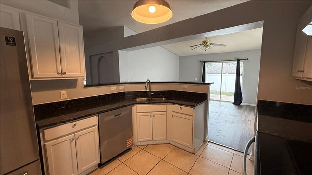 2210 NICOLLETT WAY, Leesburg, FL 34748