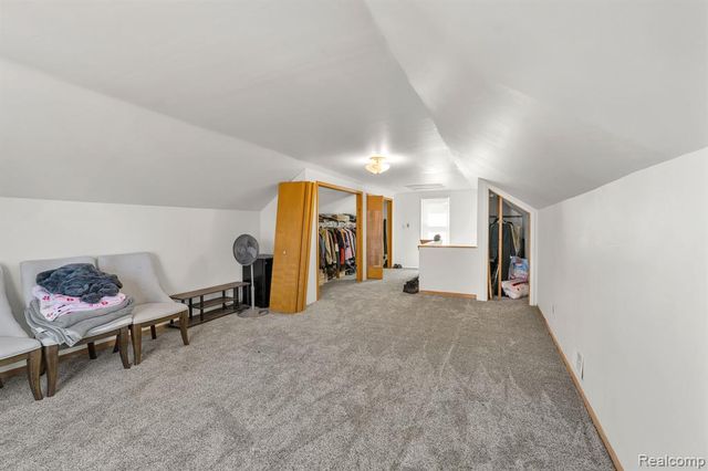 23241 Oak Street, Dearborn, MI 48128