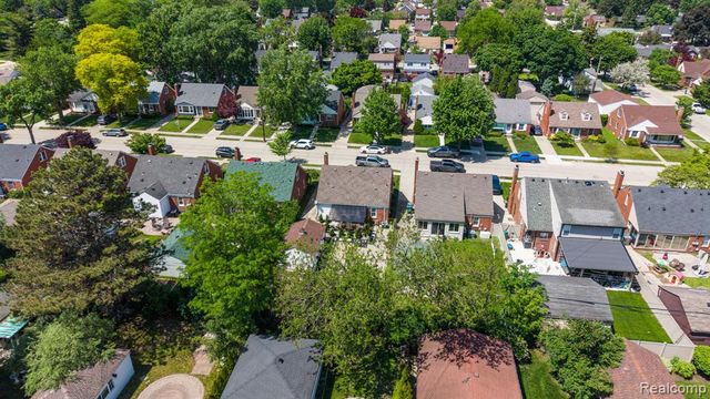 23241 Oak Street, Dearborn, MI 48128