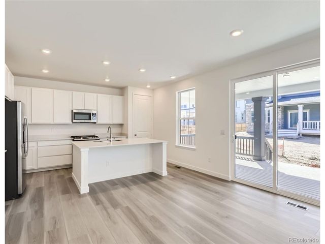 24492 E Evans Dr, Aurora, CO 80018