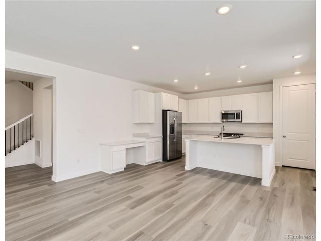 24492 E Evans Dr, Aurora, CO 80018